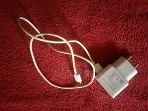 Photo - Fast Type C Phone Charger
