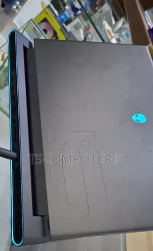 New Laptop Alienware M15 R3 16GB Intel Core I9 SSD 1T