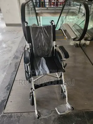 Very Strong Pediatric Wheelchair麻豆wheelchair弱化wheelchair即或wheelchair