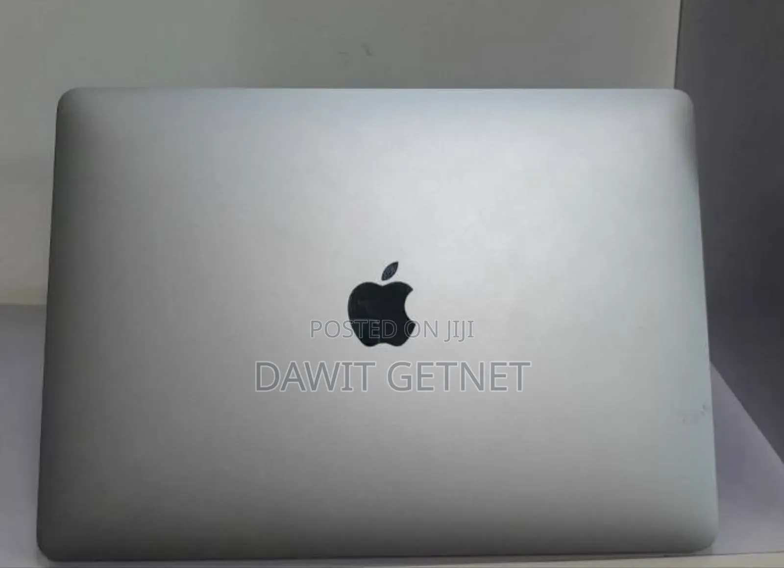 New Laptop Apple MacBook Pro 2017 8GB Intel Core I5 SSD 128GB