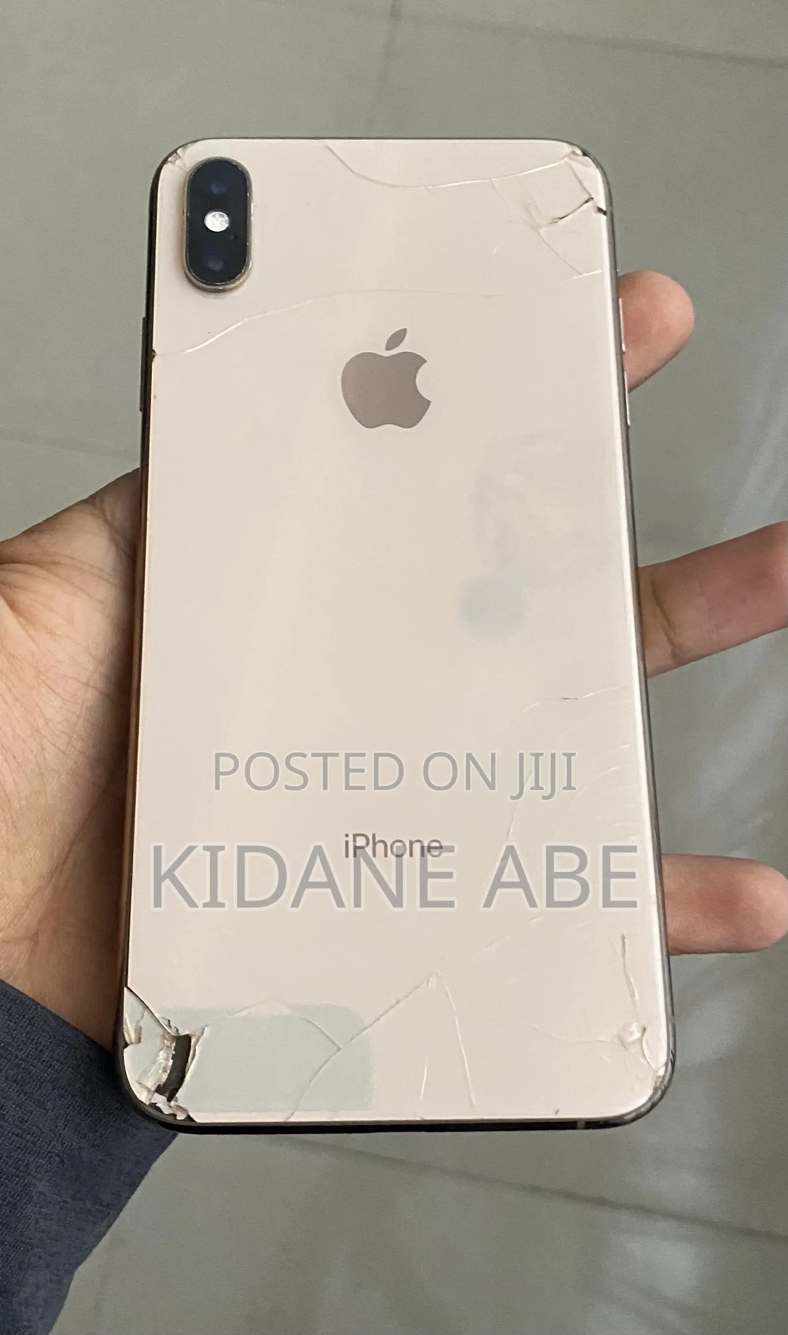 Apple iPhone XS Max 64 GB Gold