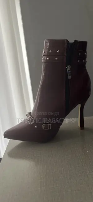 Photo - Burgundy Shoes