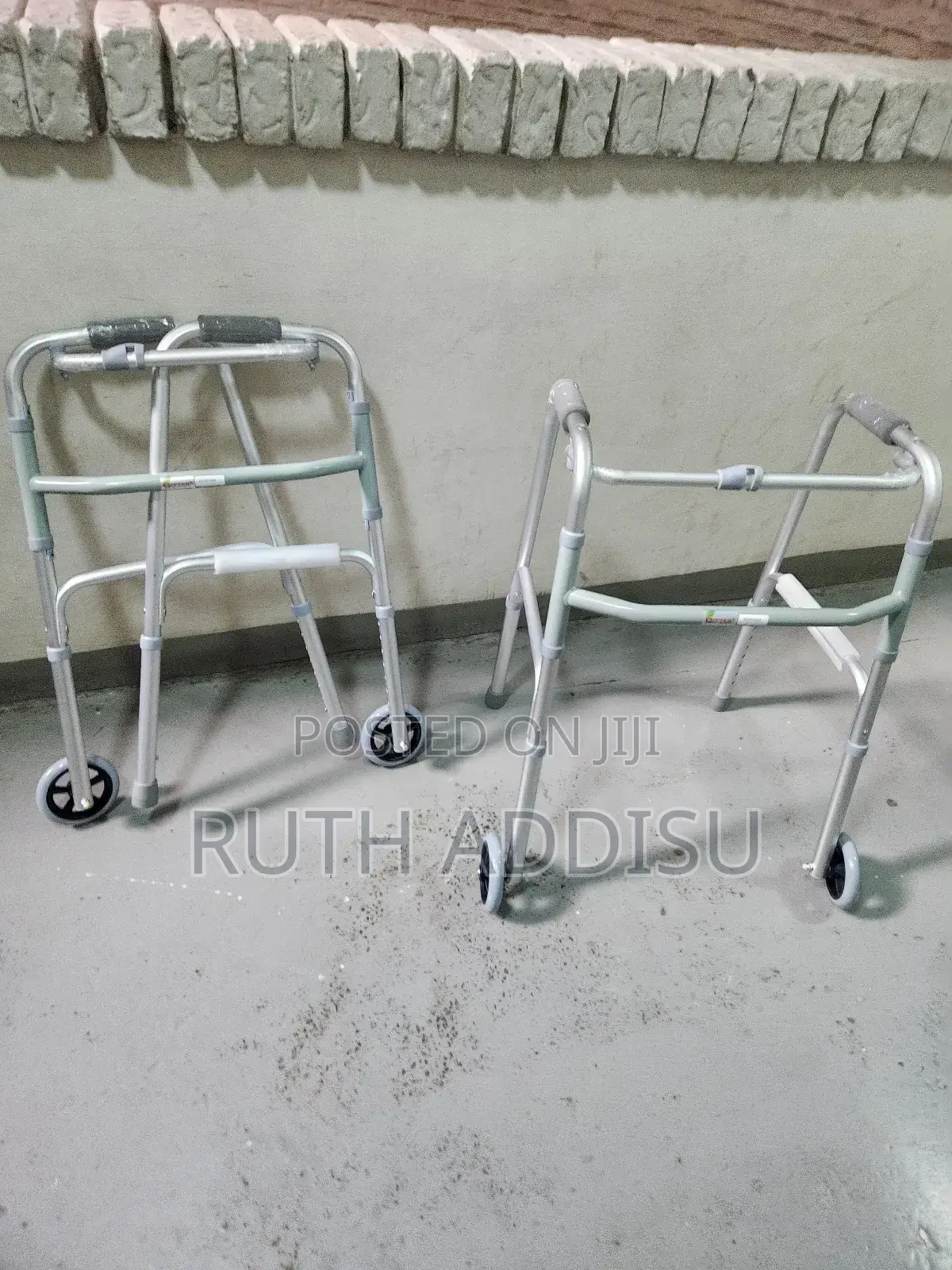 Medical Walker痛楚foldable Walker腔裏brand New Walker重點brand New Walker