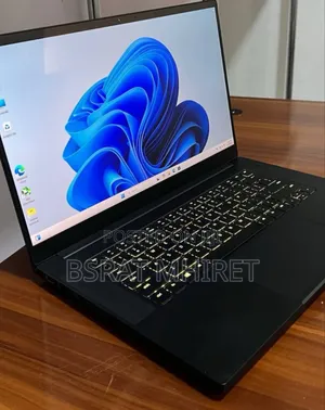 Photo - New Laptop Razer Blade 16GB Intel Core I7 SSD 512GB