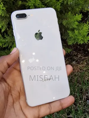 Apple iPhone 8 Plus 64 GB White