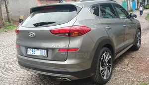 Hyundai Tucson Limited AWD 2020 Blue