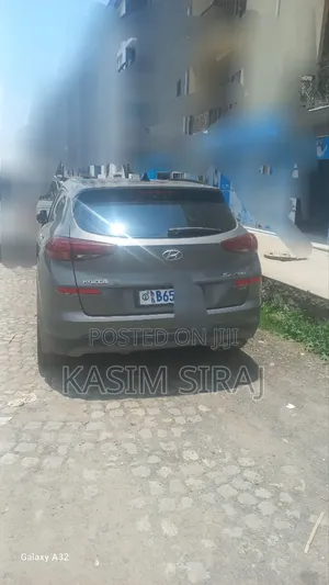 Hyundai Tucson Limited AWD 2020 Blue