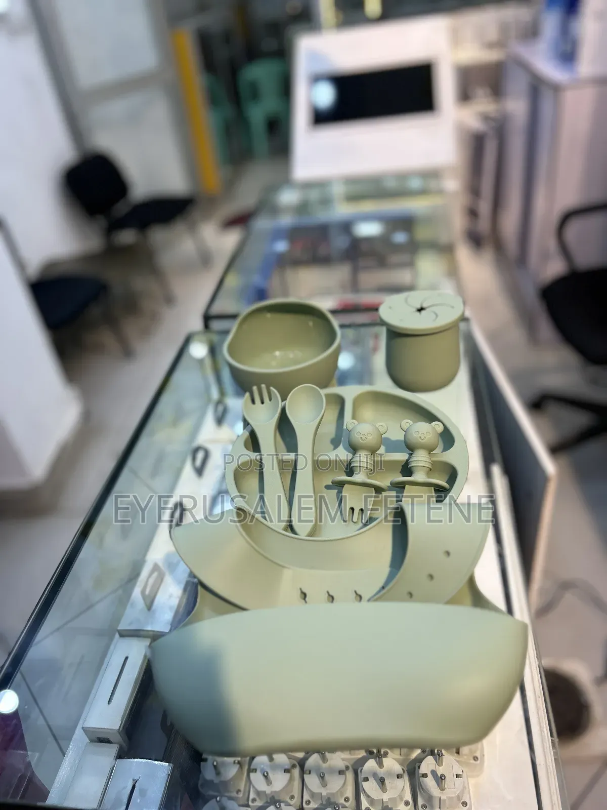 Kid's Feeding Material