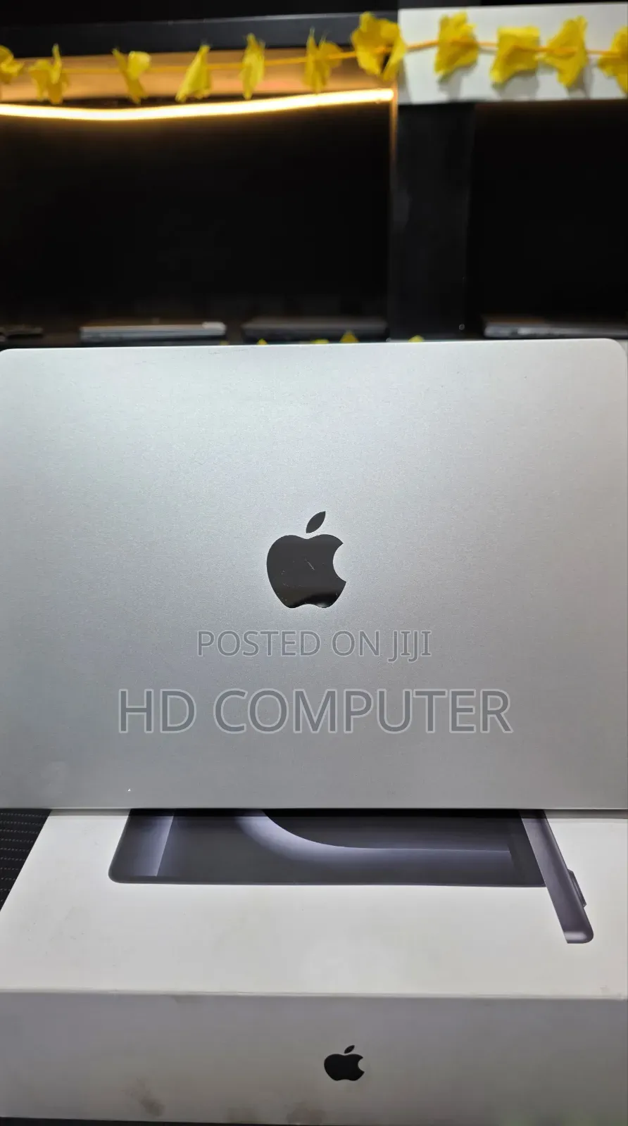 New Laptop Apple MacBook Air 2022 M2 16GB Intel Core M2 SSD 256GB