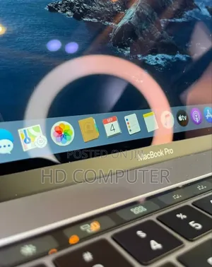 New Laptop Apple MacBook Pro 2019 32GB Intel Core I9 SSD 1T