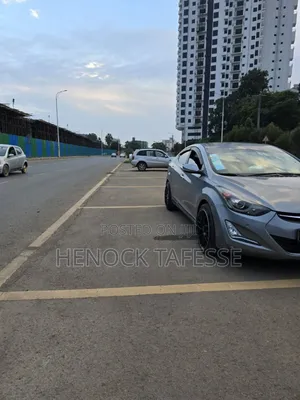 Hyundai Avante 2015 Silver