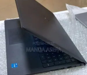 Photo - New Laptop Dell Vostro 3520 16GB Intel Core I5 SSD 512GB