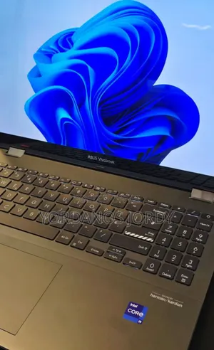 New Laptop Asus VivoBook 15 X505BA 16GB Intel Core I9 SSD 512GB