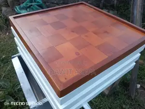 Photo - Rekebot Design With Solid Wooden Top