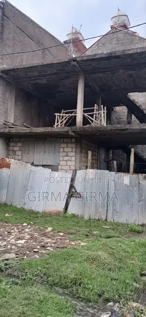 5bdrm House in Nifas Silk-Lafto for sale