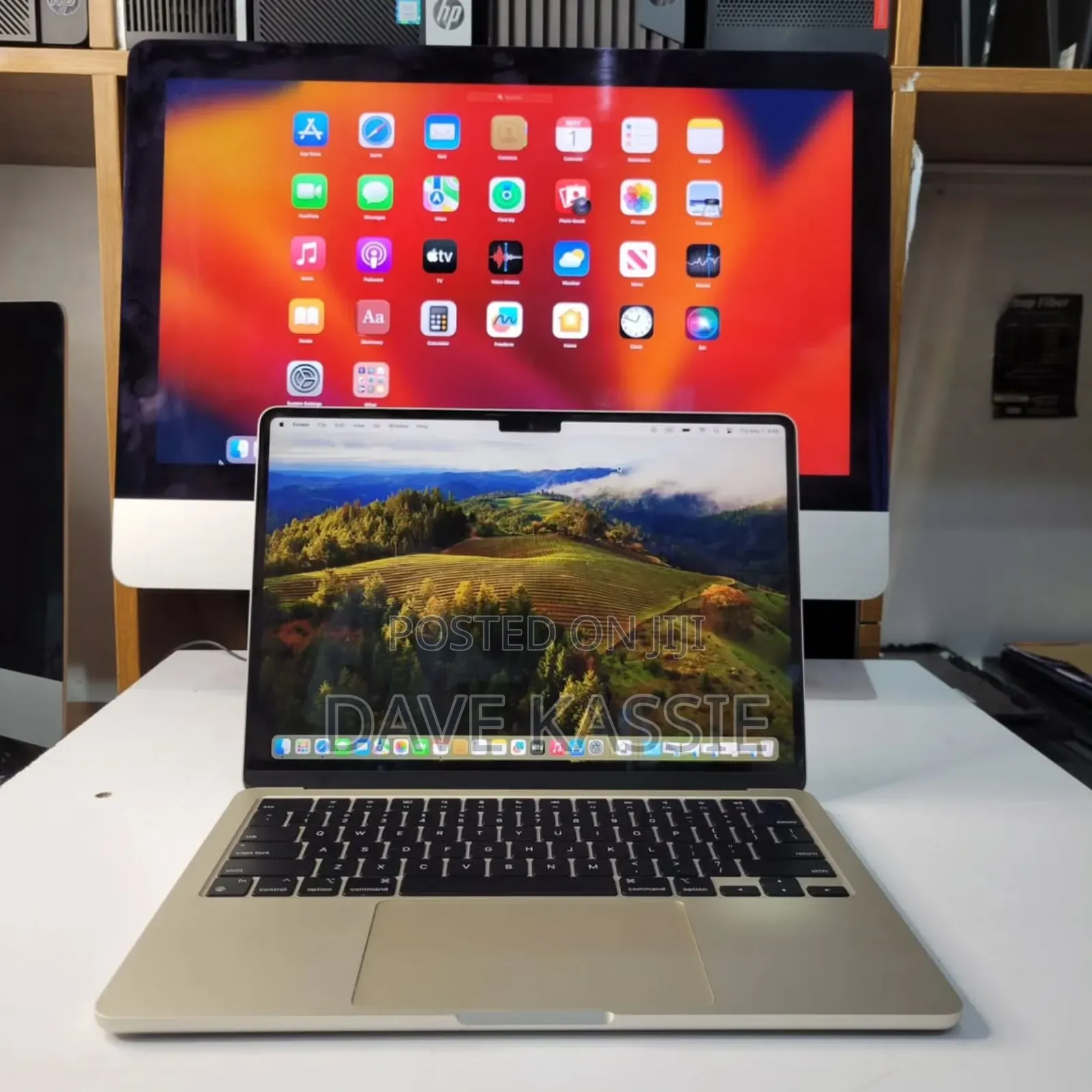 New Laptop Apple MacBook Air 2024 M3 15-Inch 8GB Apple M3 SSD 256GB