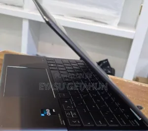 New Laptop HP Spectre X360 16GB Intel Core I7 SSD 1T