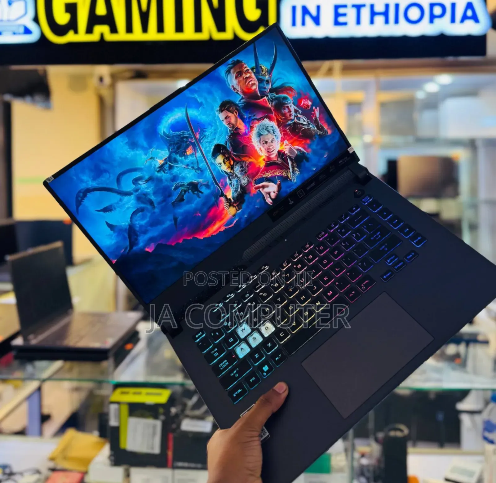 New Laptop Asus ROG Strix G15 16GB AMD Ryzen 9 SSD 1T