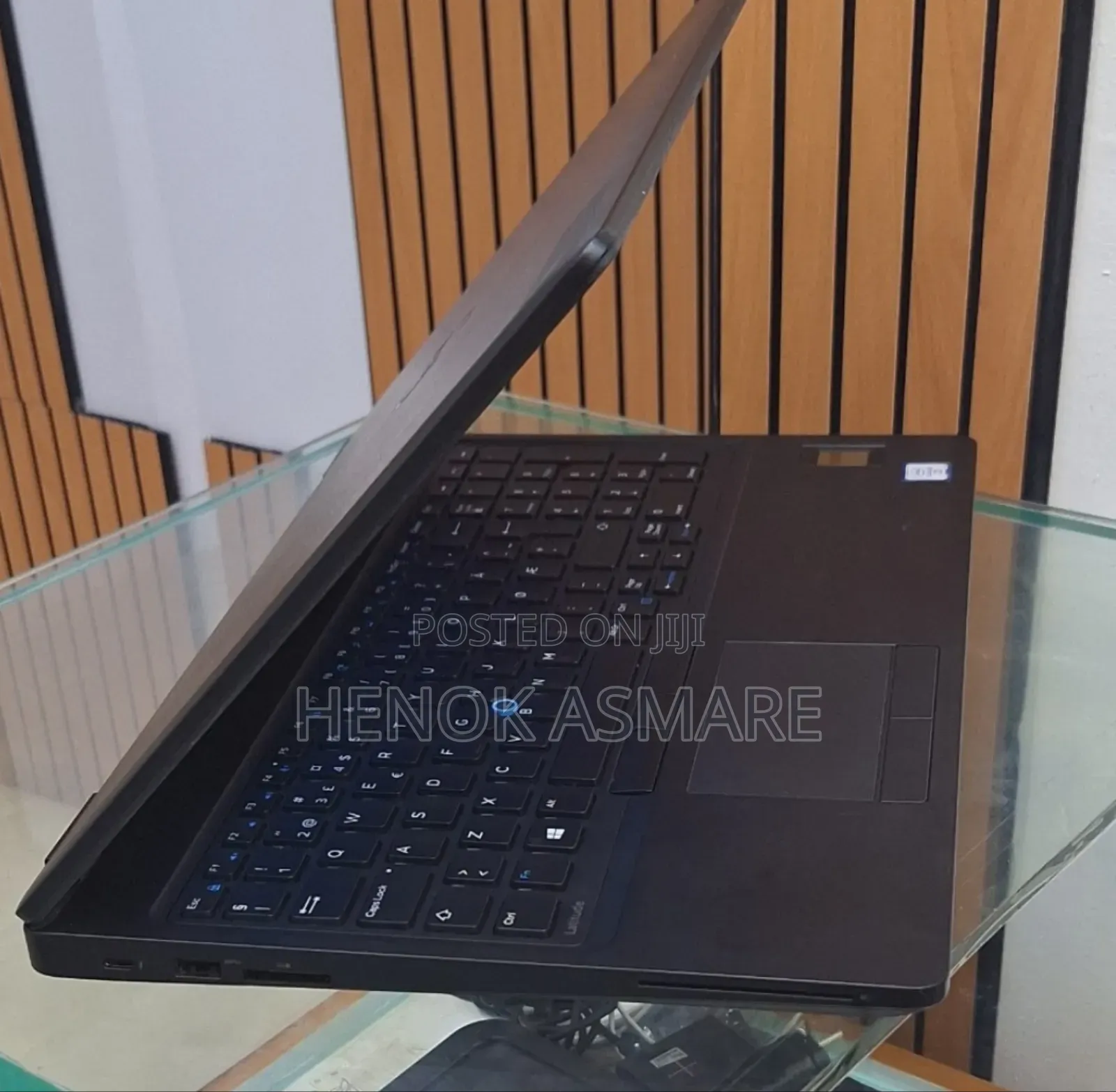 New Laptop Dell Latitude 15 5580 8GB Intel Core I5 SSD 256GB