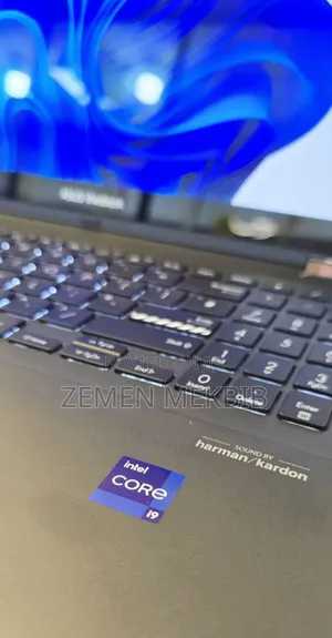 Photo - New Laptop Asus VivoBook 15 X505BA 16GB Intel Core I9 SSD 512GB