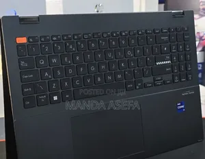 New Laptop Asus VivoBook 15 X505BA 16GB Intel Core I9 SSD 1T