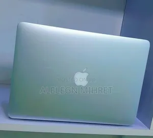 New Laptop Apple MacBook Air 2017 8GB Intel Core I5 SSD 128GB