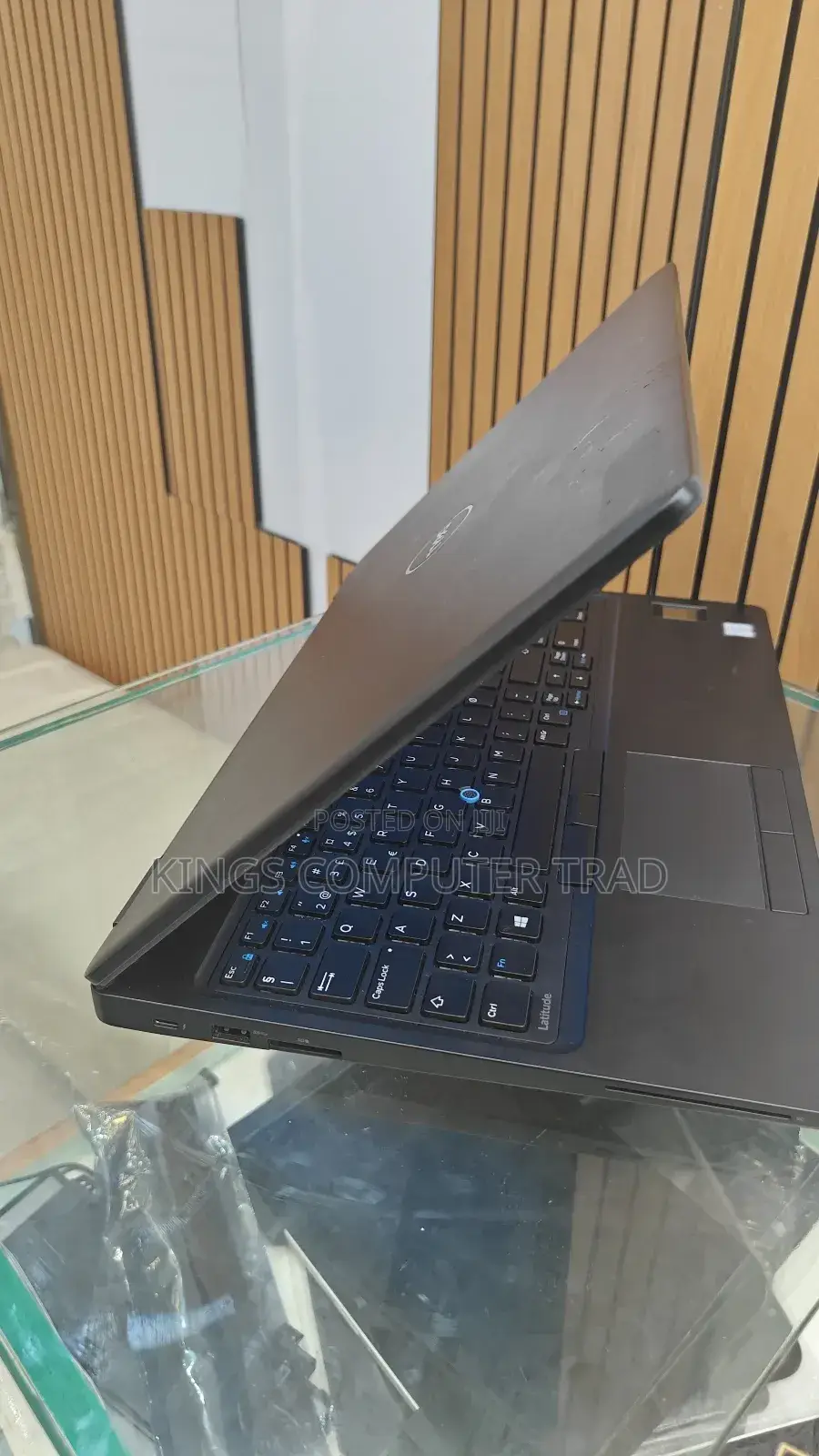 New Laptop Dell Latitude 5580 8GB Intel Core I5 SSD 256GB