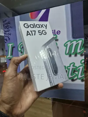 Photo - New Samsung Galaxy A17 256 GB White