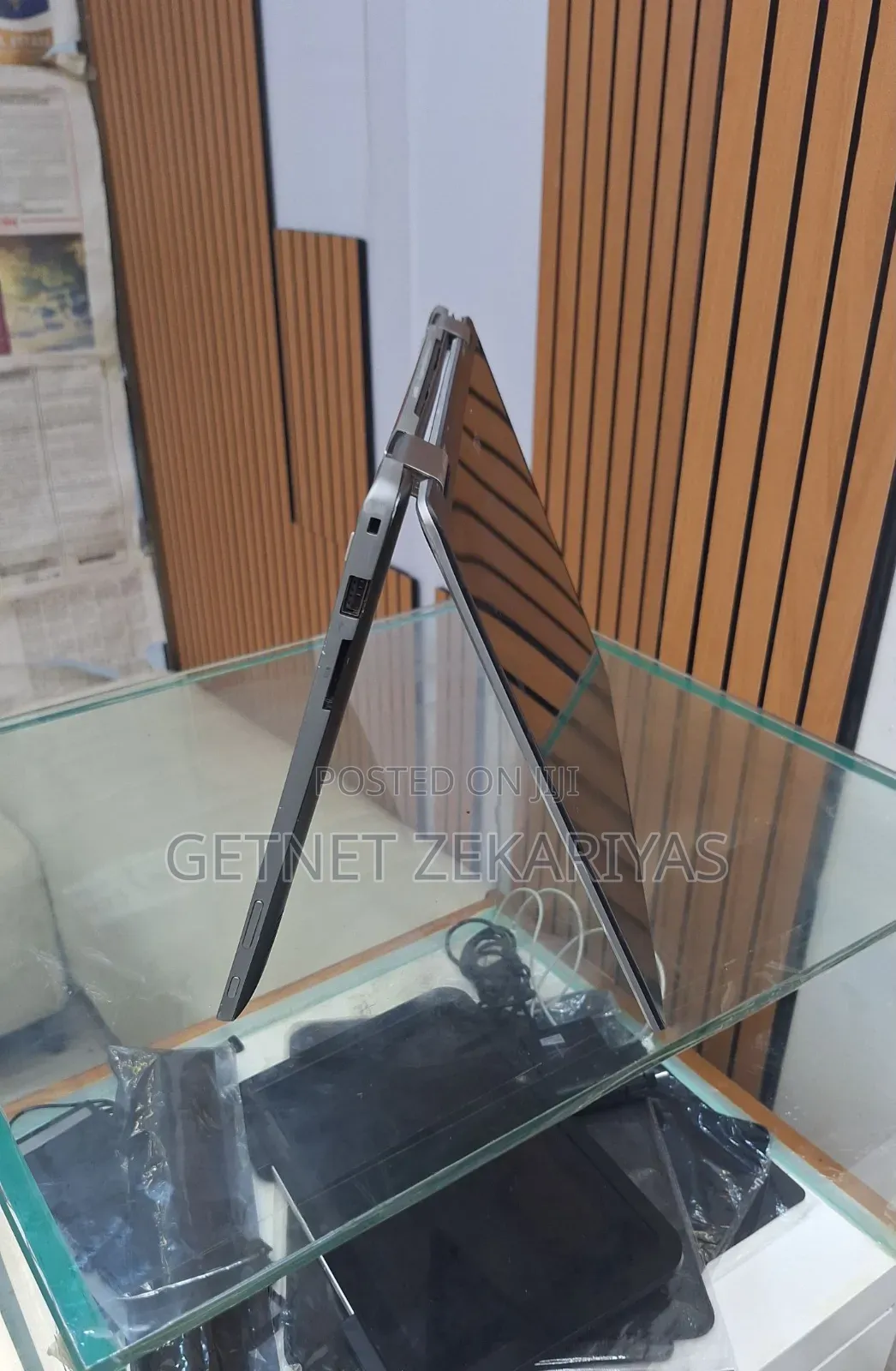 New Laptop Dell Inspiron 13 1318 8GB Intel Core I3 SSD 128GB