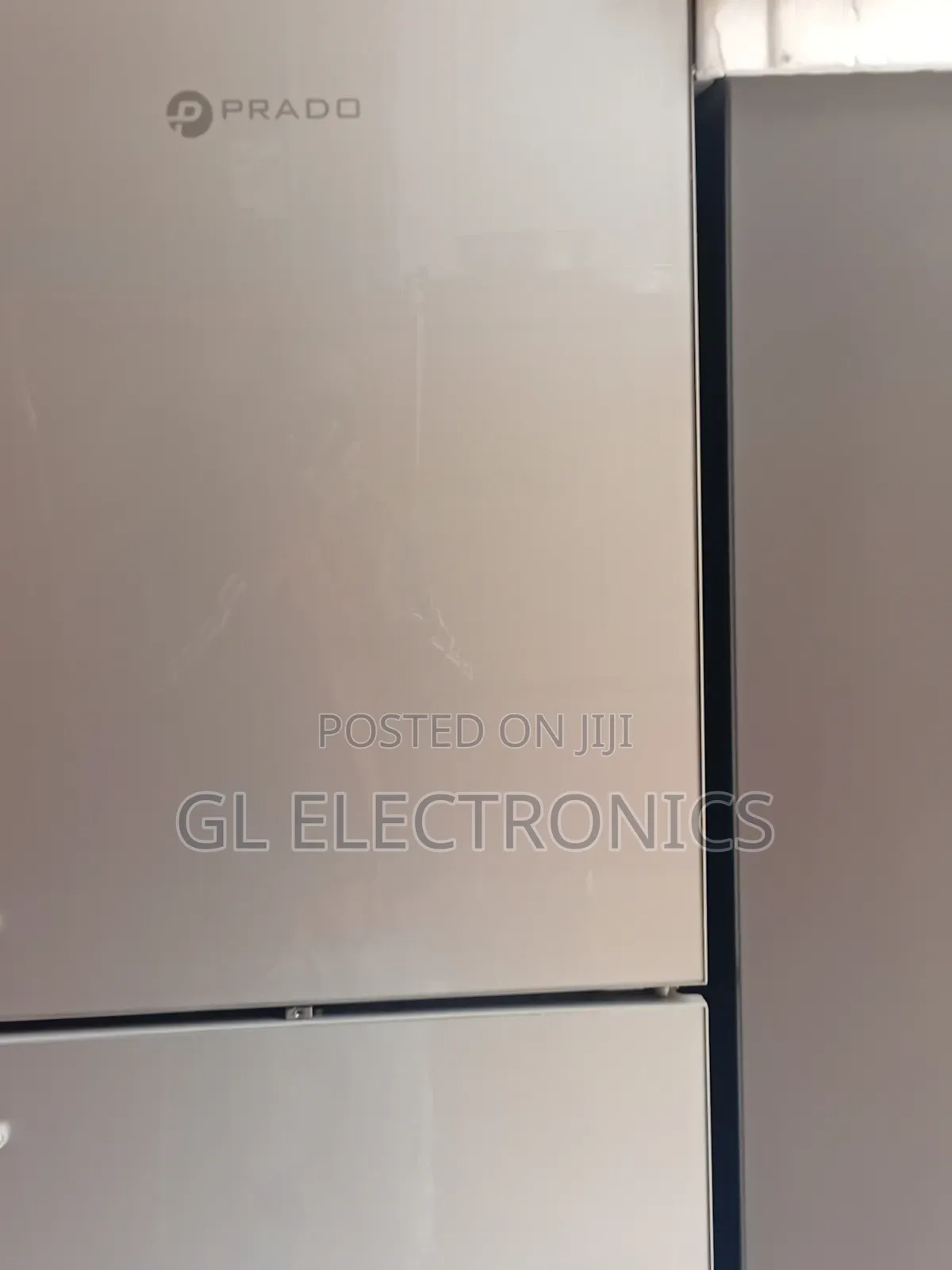 Prado Refergrator 440l