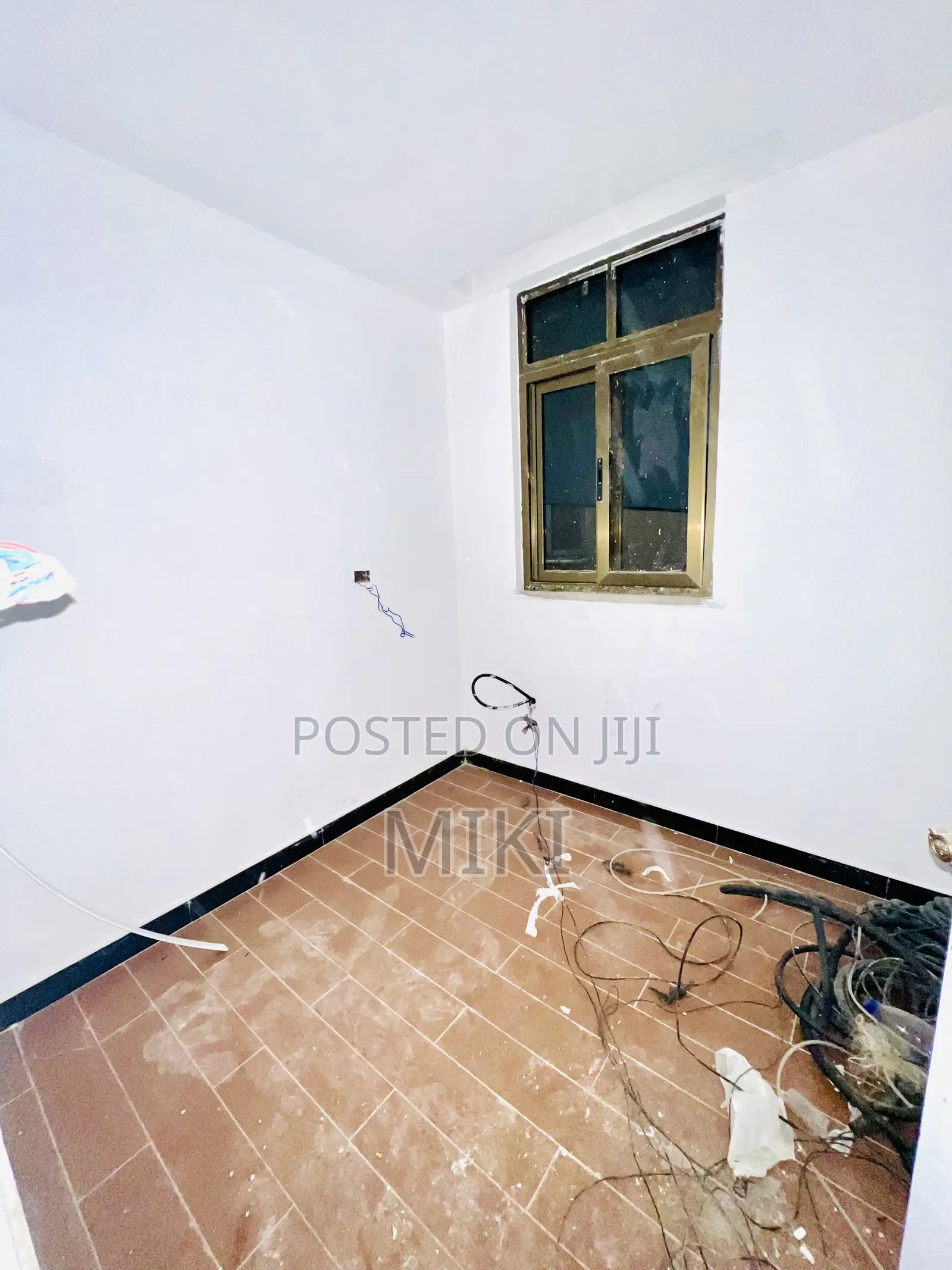 Furnished 3bdrm Apartment in Nifas Silk-Lafto for sale