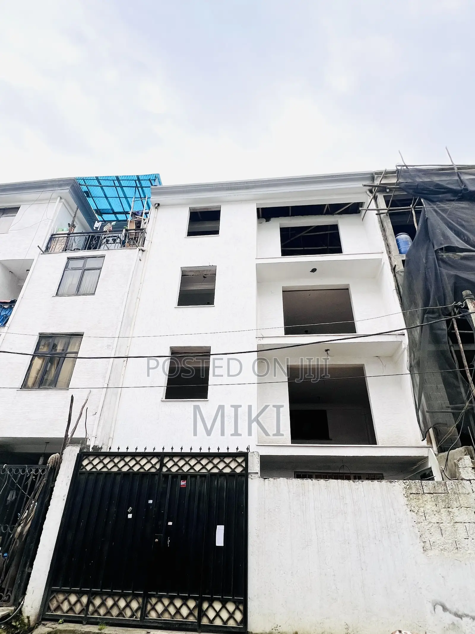 3bdrm House in Haile Garment, Nifas Silk-Lafto for sale