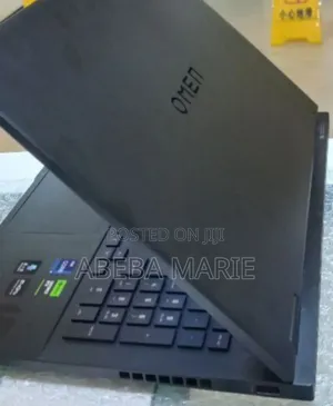 New Laptop HP Omen 16 16GB Intel Core i9 SSD 1T