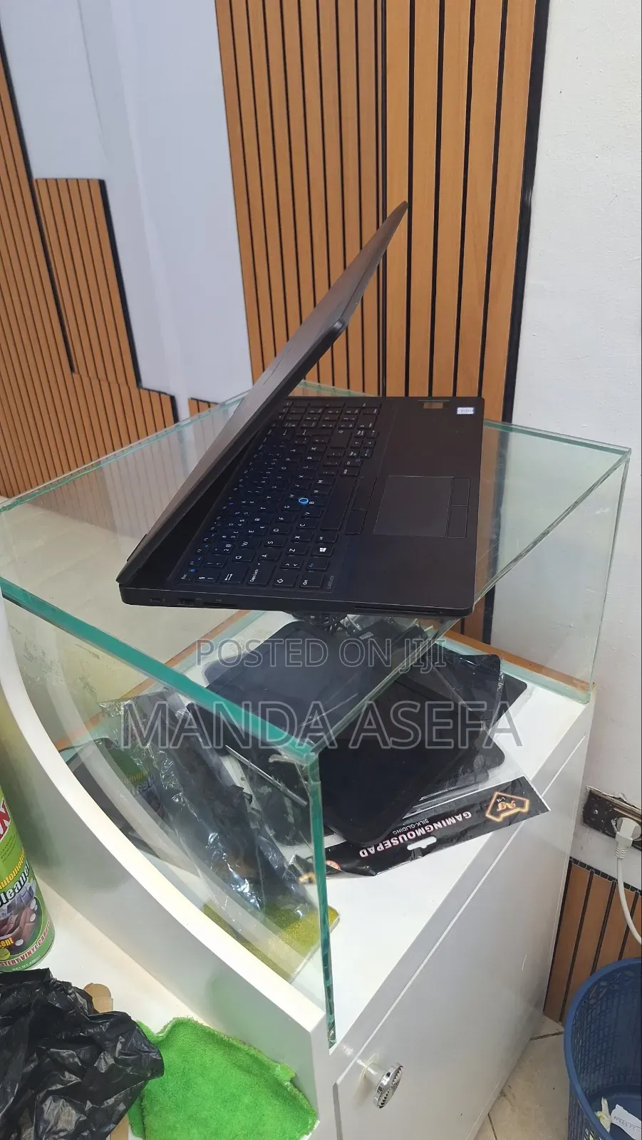 New Laptop Dell Latitude 5580 8GB Intel Core I5 SSD 256GB