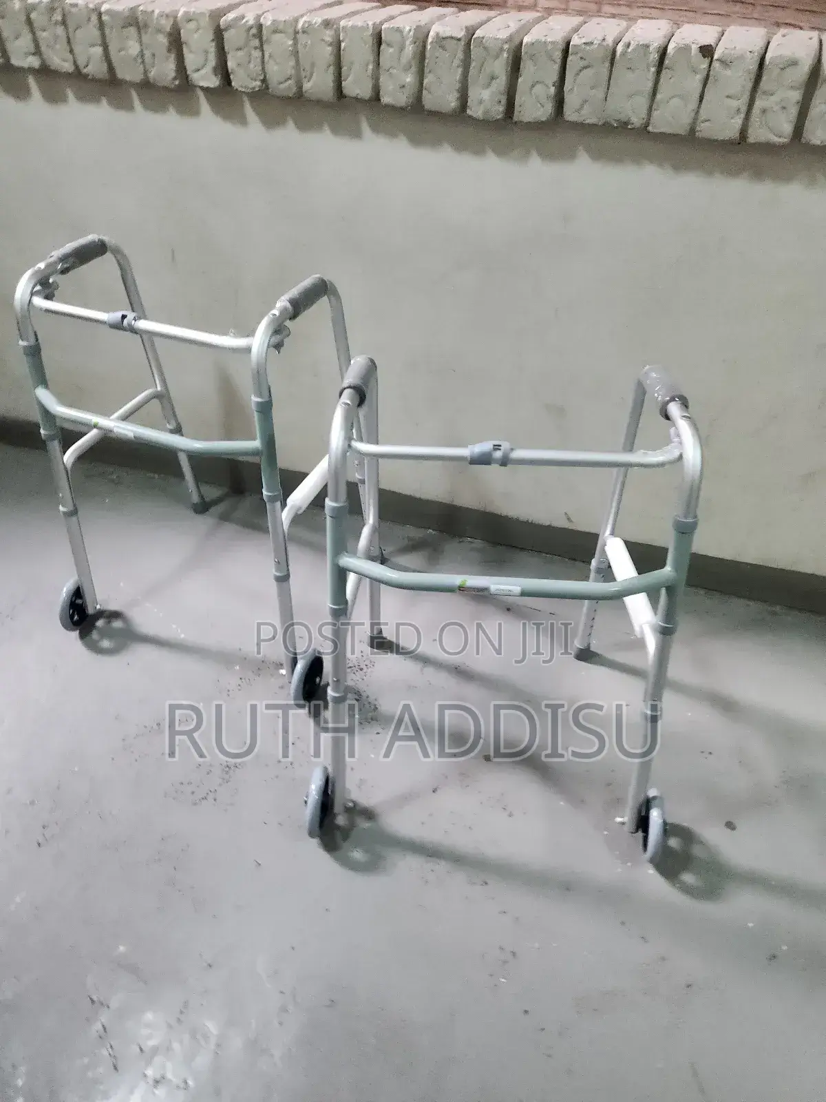 Medical Walking Frame腔內stainless Walker㫵日brand New Walker腕帶walker