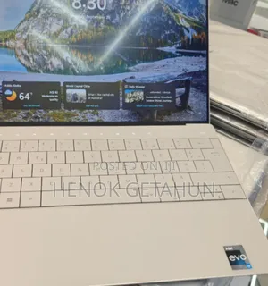 New Laptop Dell XPS 13 32GB Intel Core i7 SSD 1T