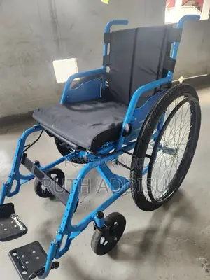 Photo - Foldable Wheelchair使得medical Wheelchair短暫brand New Stainless Wheelchai