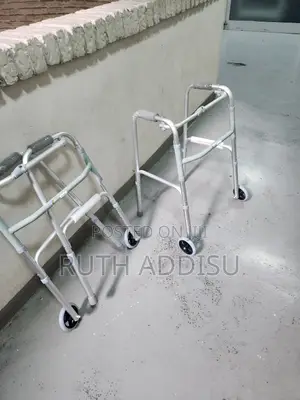Walking Frame M夠格safe to Use Every Terrain段落medical Road Walker