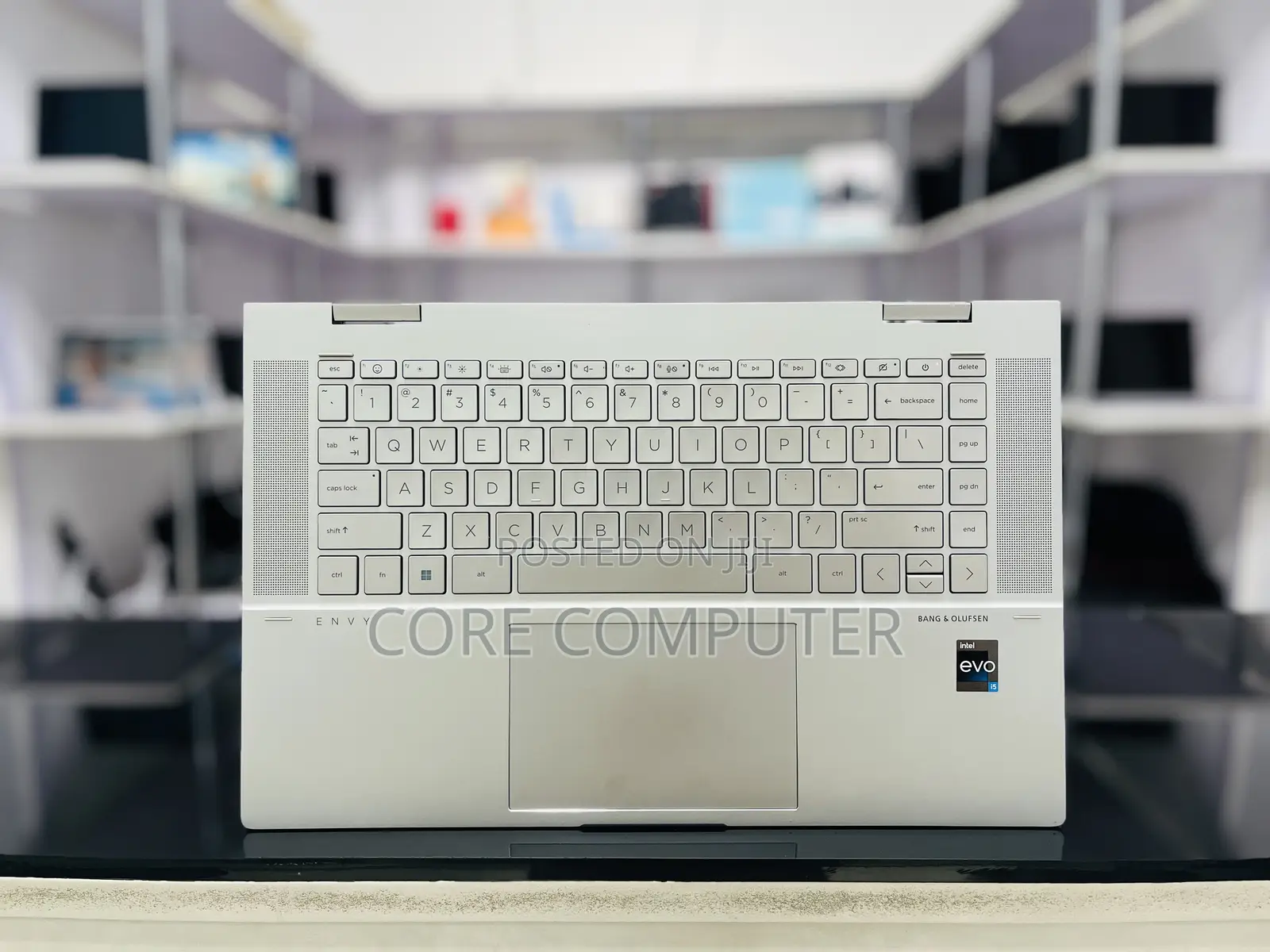 New Laptop HP Envy X360 16GB Intel Core I5 SSD 512GB