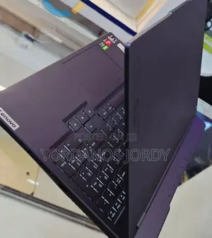 New Laptop Lenovo Legion 5 16GB AMD Ryzen 7 SSD 512GB