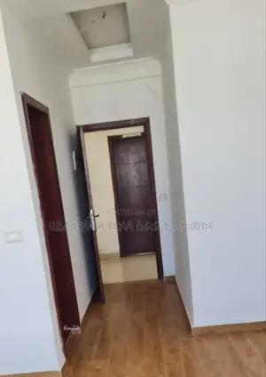 Furnished 3bdrm Apartment in ኖህሪልስት, Yeka for sale