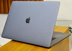 New Laptop Apple MacBook Pro 2019 32GB Intel Core I9 SSD 1T