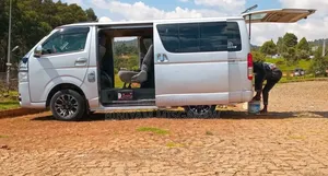 Toyota HiAce 2007 Silver
