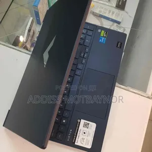 New Laptop HP Victus 15 16GB Intel Core I7 SSD 512GB