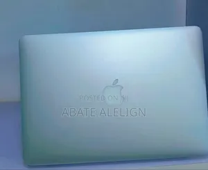 New Laptop Apple MacBook Pro 2017 8GB Intel Core I5 SSD 128GB