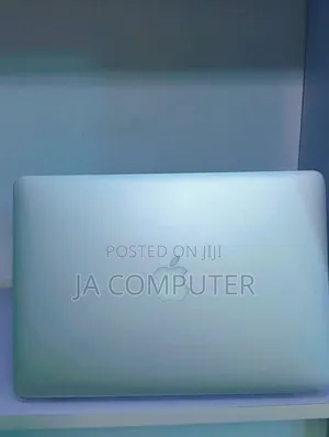 New Laptop Apple MacBook Air 2017 8GB Intel Core I5 SSD 128GB