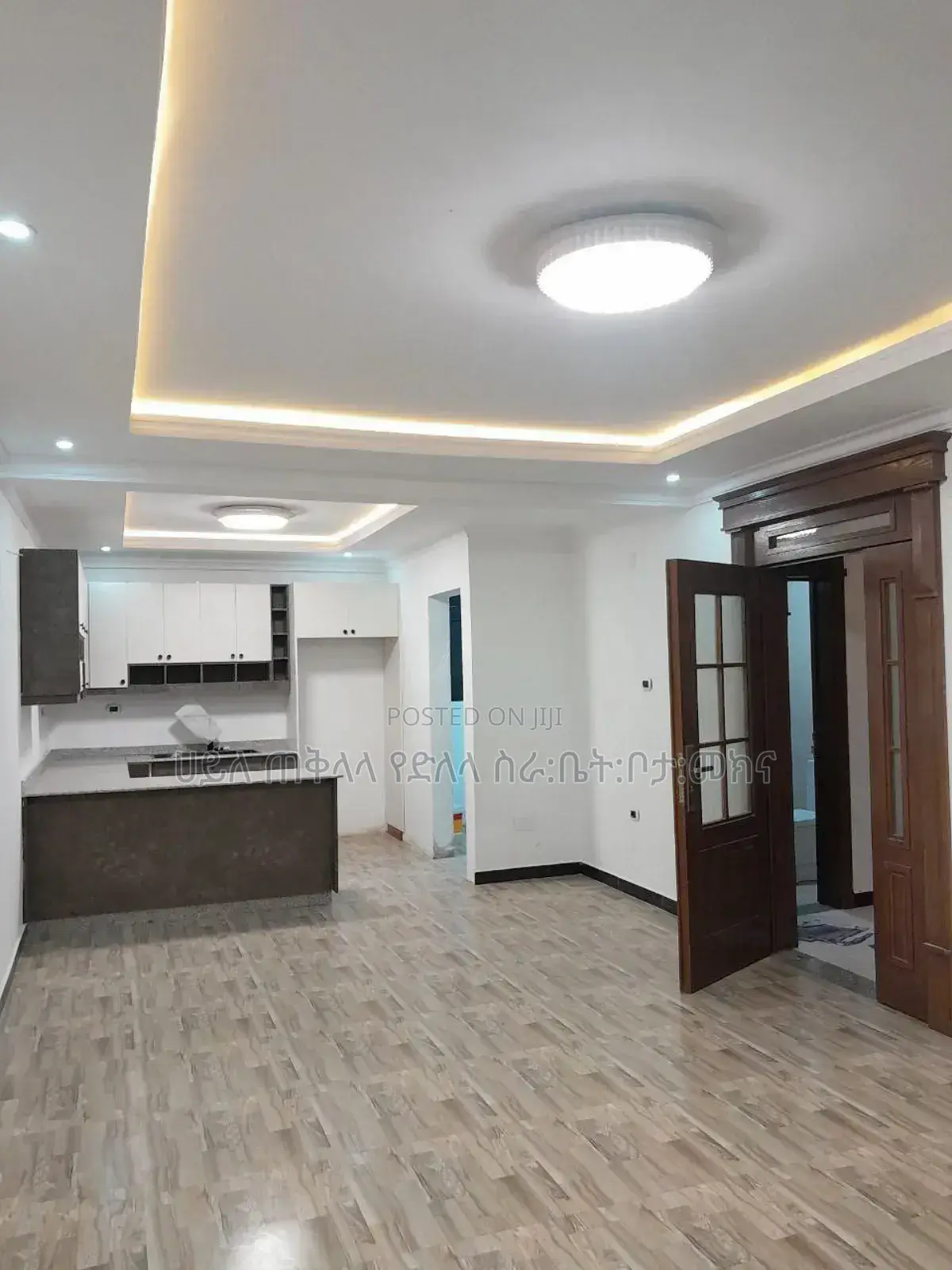 Furnished 9bdrm House in አያት አካባቢ, Yeka for sale