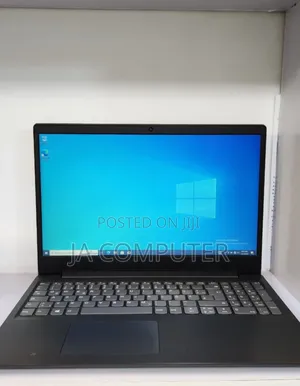 Photo - New Laptop Lenovo Ideapad 3 8GB AMD Ryzen 5 SSD 512GB