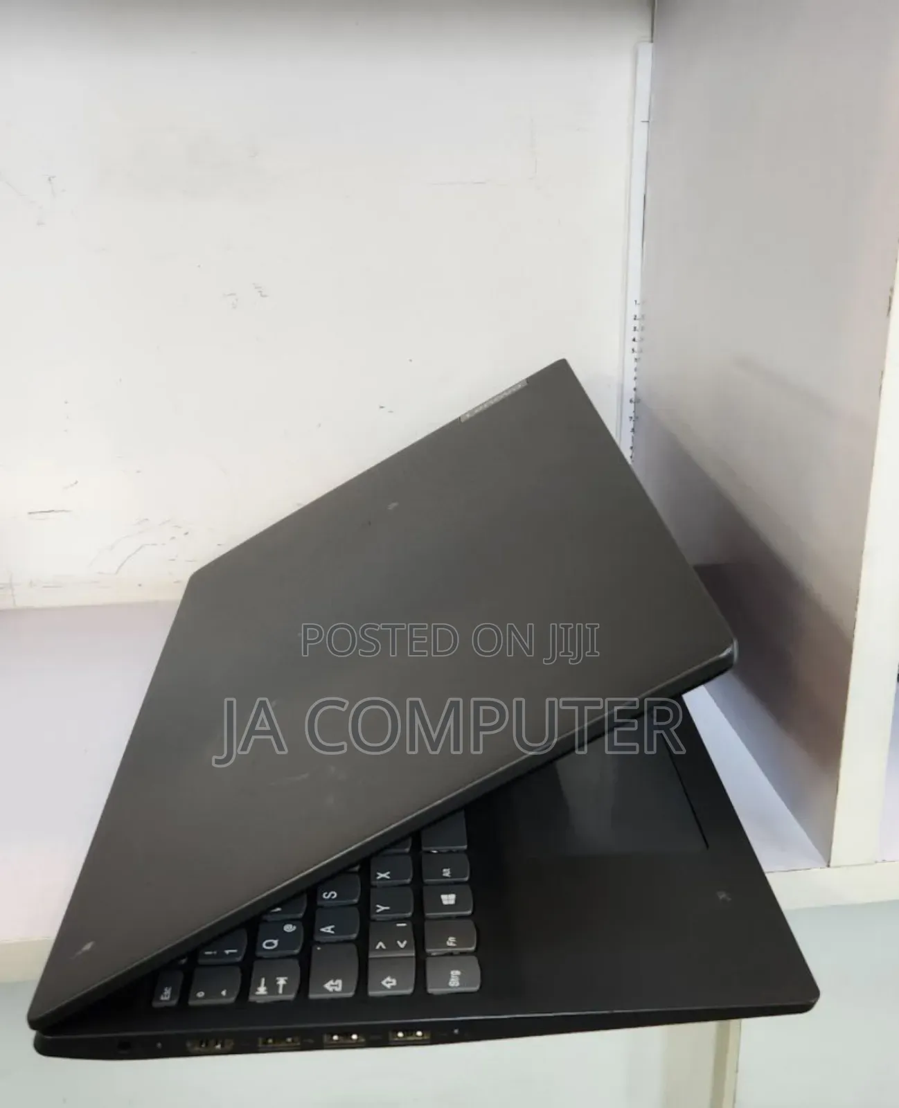 New Laptop Lenovo Ideapad 3 8GB AMD Ryzen 5 SSD 512GB