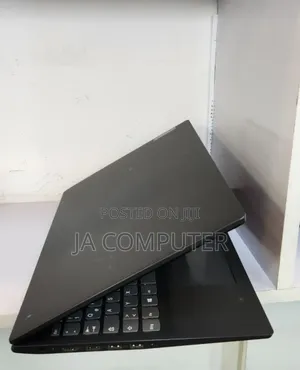 New Laptop Lenovo Ideapad 3 8GB AMD Ryzen 5 SSD 512GB